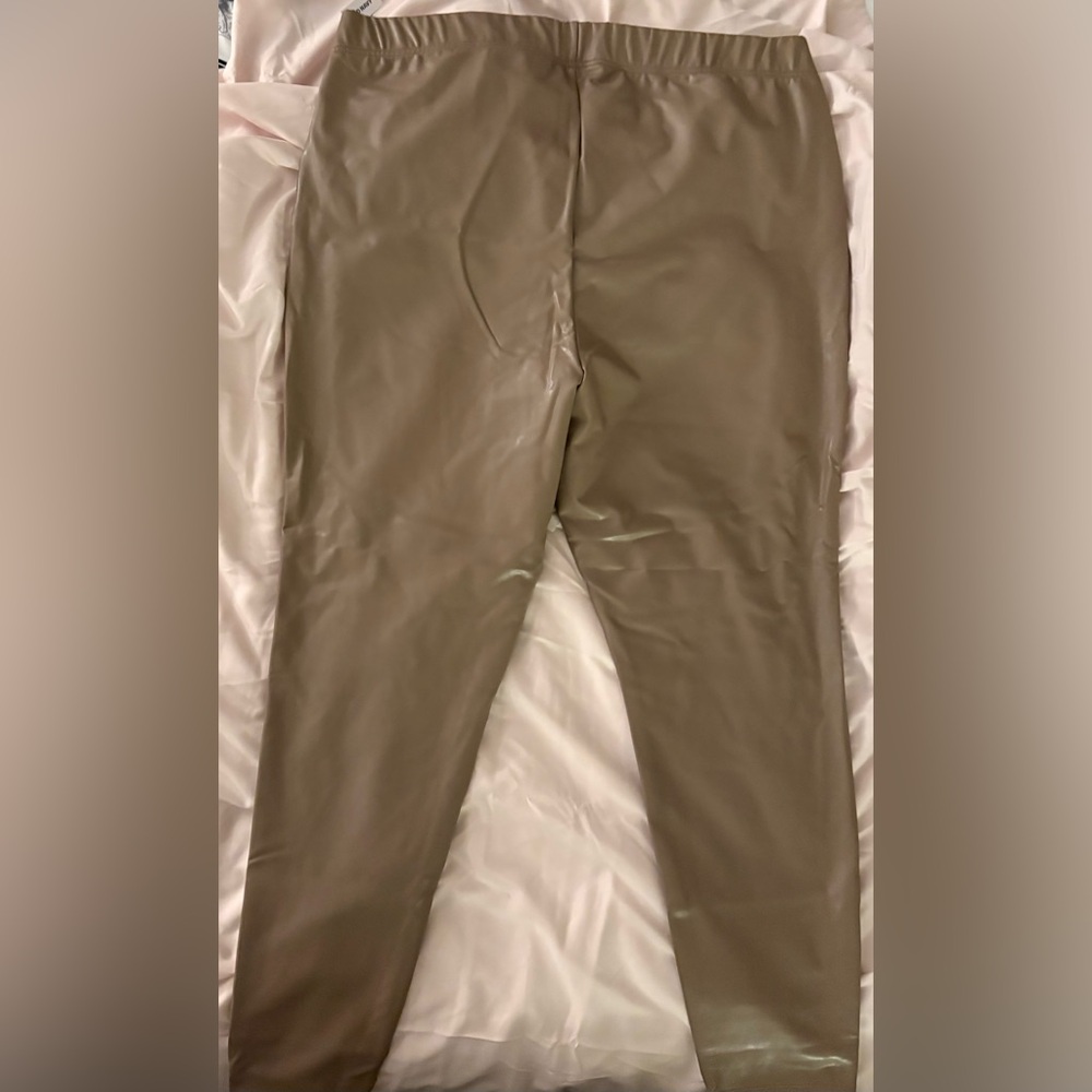 Old Navy Faux Leather Leggings NWT